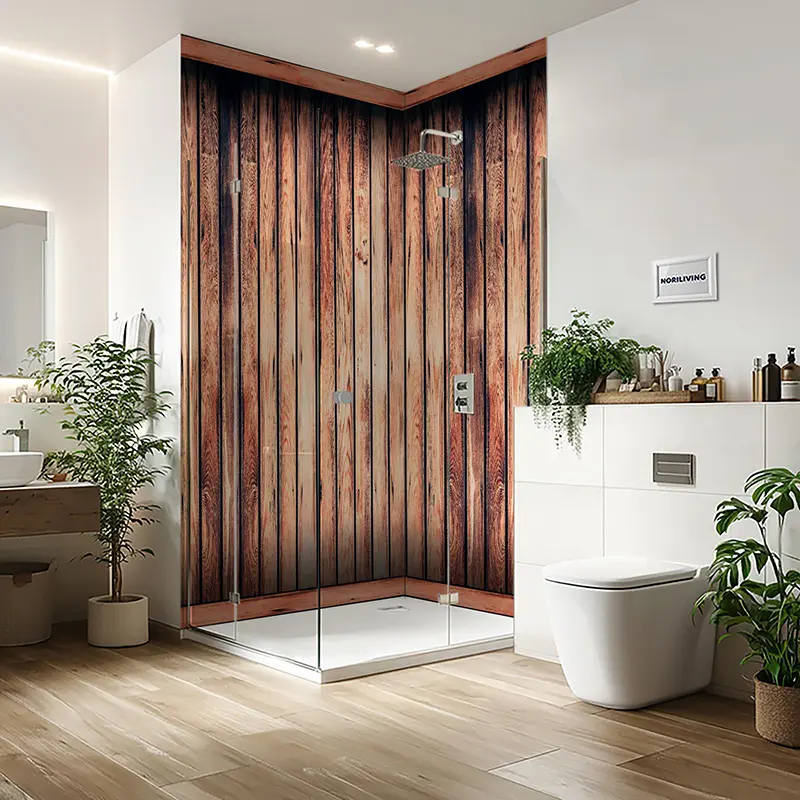 Helles Badezimmer mit Eckglasdusche und Holzpaneelen