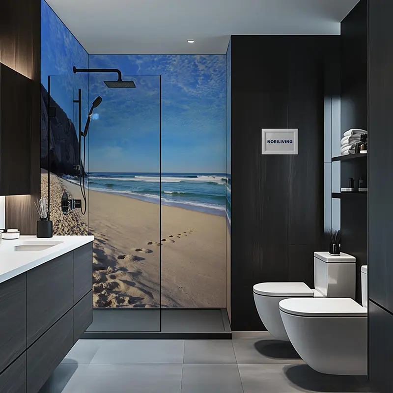 Dusche mit Glaswand im Sandstrand-Motiv