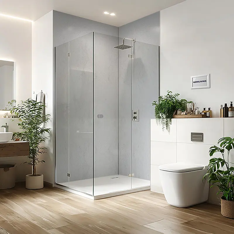 Modernes Badezimmer mit Glasdusche und WC