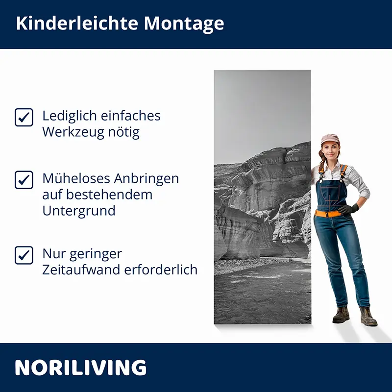 Frau mit Werkzeug neben aufgehängtem Wandbild