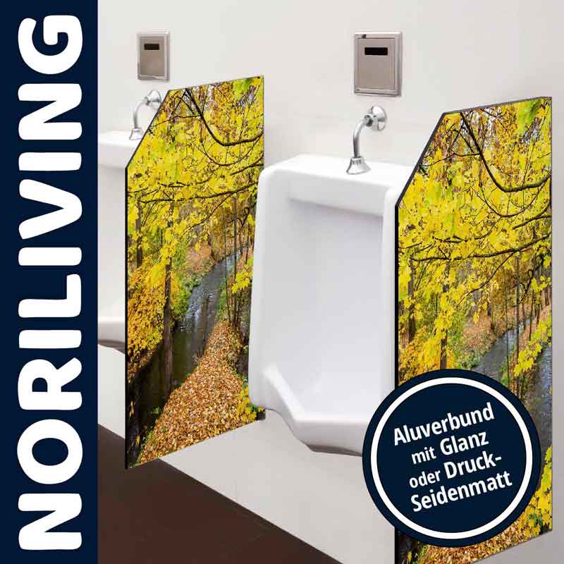 Urinal mit Aluverbund-Trennwand im Herbstdesign von Noriliving
