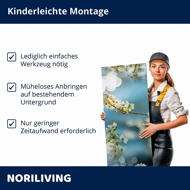 Frau hält Blumen-Designplatte, Montagehinweis