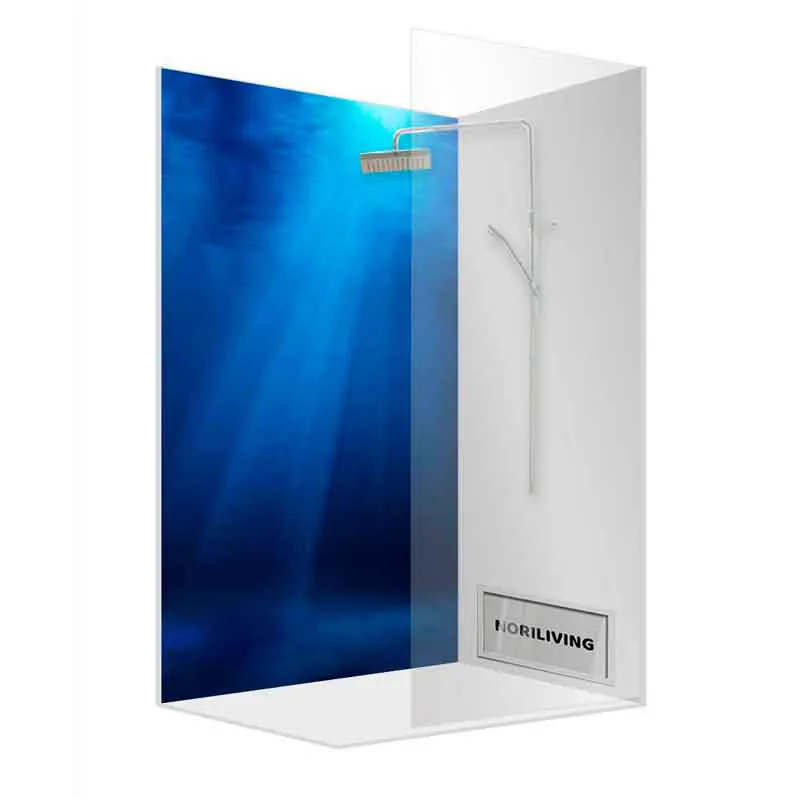 Walk-In Dusche mit Glaswand und blauem Meer-Print